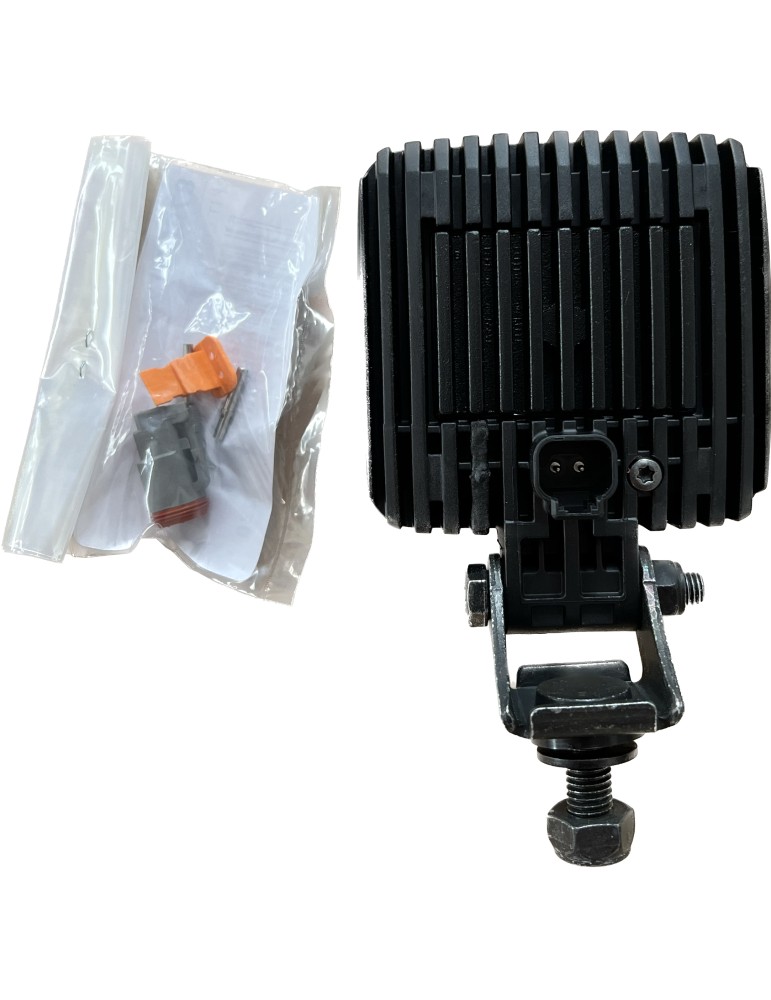 PHARE DE TRAVAIL 9 LEDS CARRE NOIR 1210 LUMENS