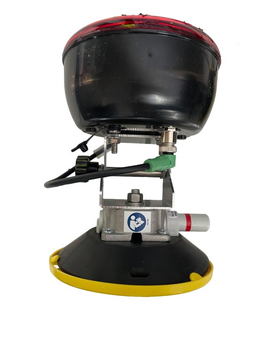 24V RADIO-CONTROLLED TOWING LIGHTS WITH SUCTION CUP