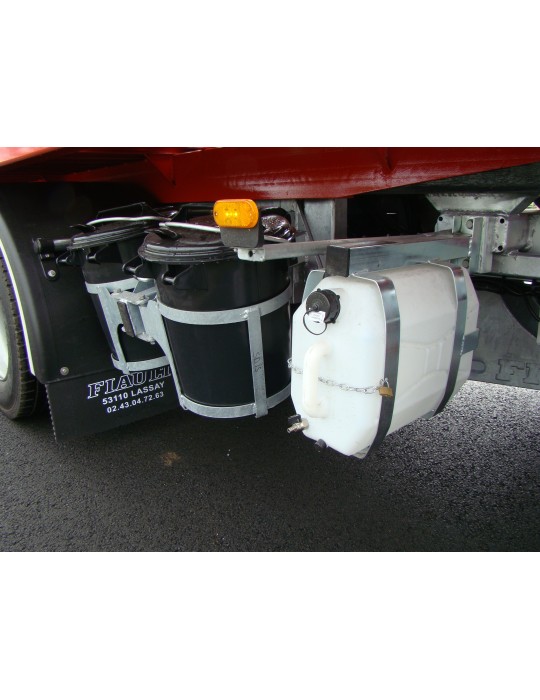 FONTAINE A EAU AVEC SUPPORT 