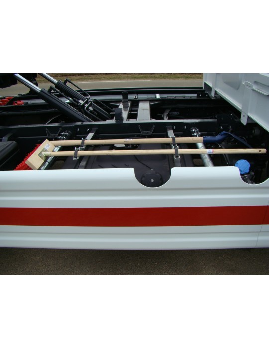 SUPPORT BALAI ET PELLE A VERROUILLAGE